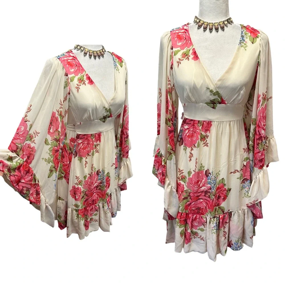 Betsey Johnson preowned excellent